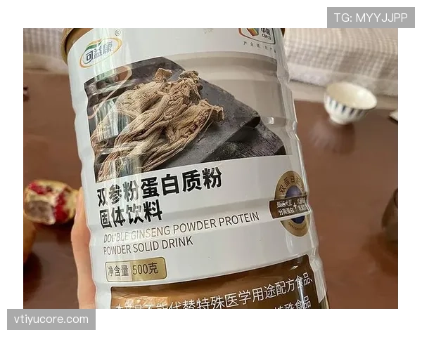 朱雪莹家的冰箱里塞满了蛋白粉，连饮料都喝零卡的